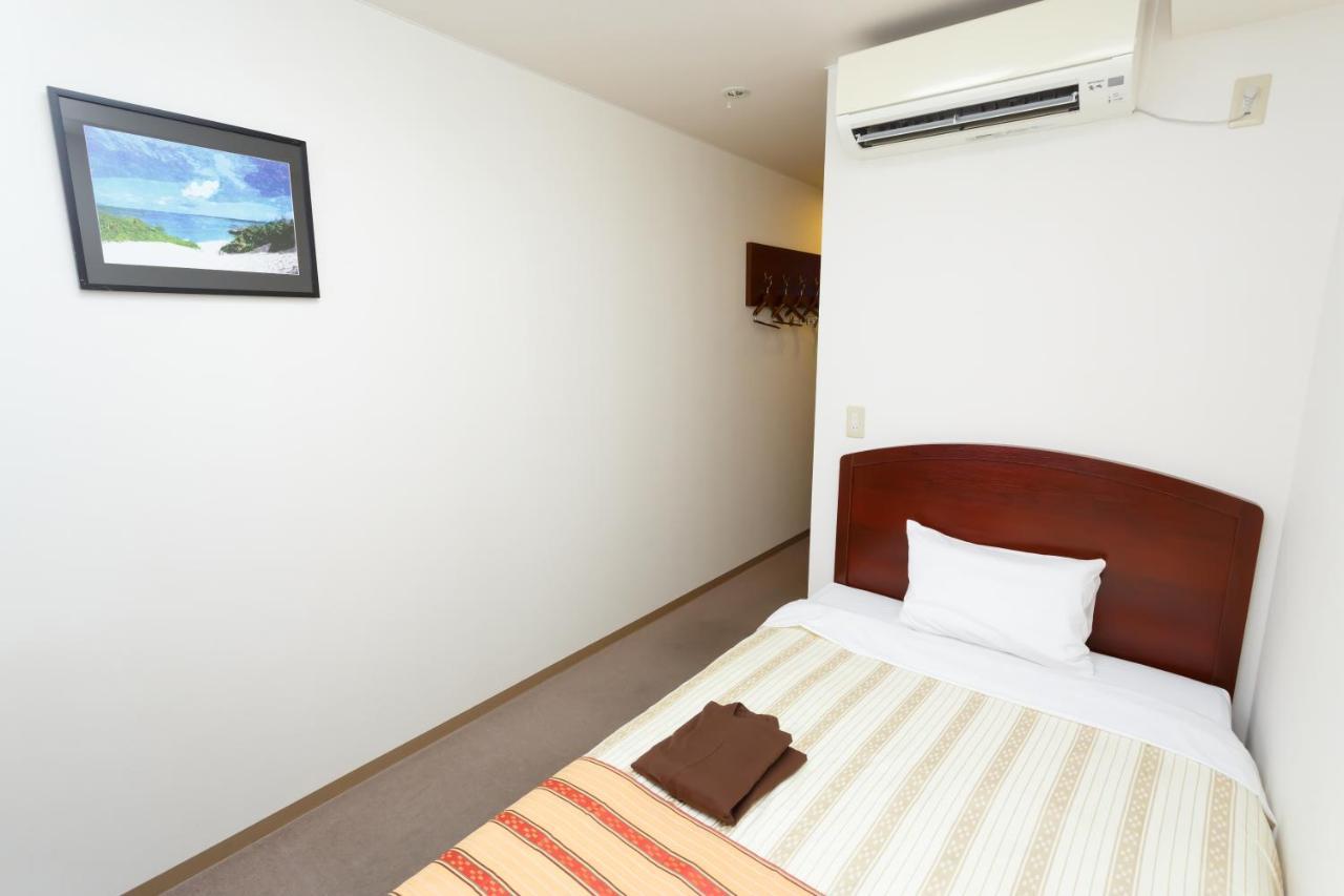 Hotel Peace Island Miyakojima Shiyakusho Tori Miyakojima (Okinawa)
